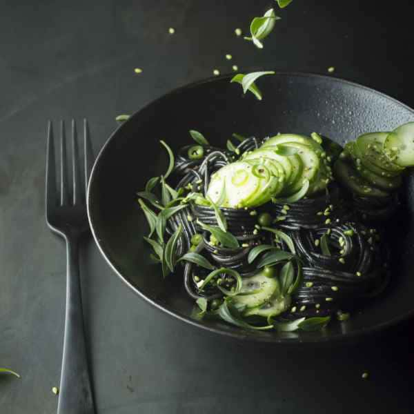 photographe culinaire vegetal vegan spaghettis encre de seiche