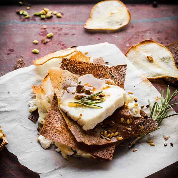 photographe culinaire croustillant chevre miel poire