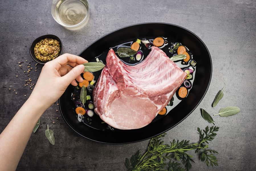 photographe culinaire inaporc porc boucherie carre cote main